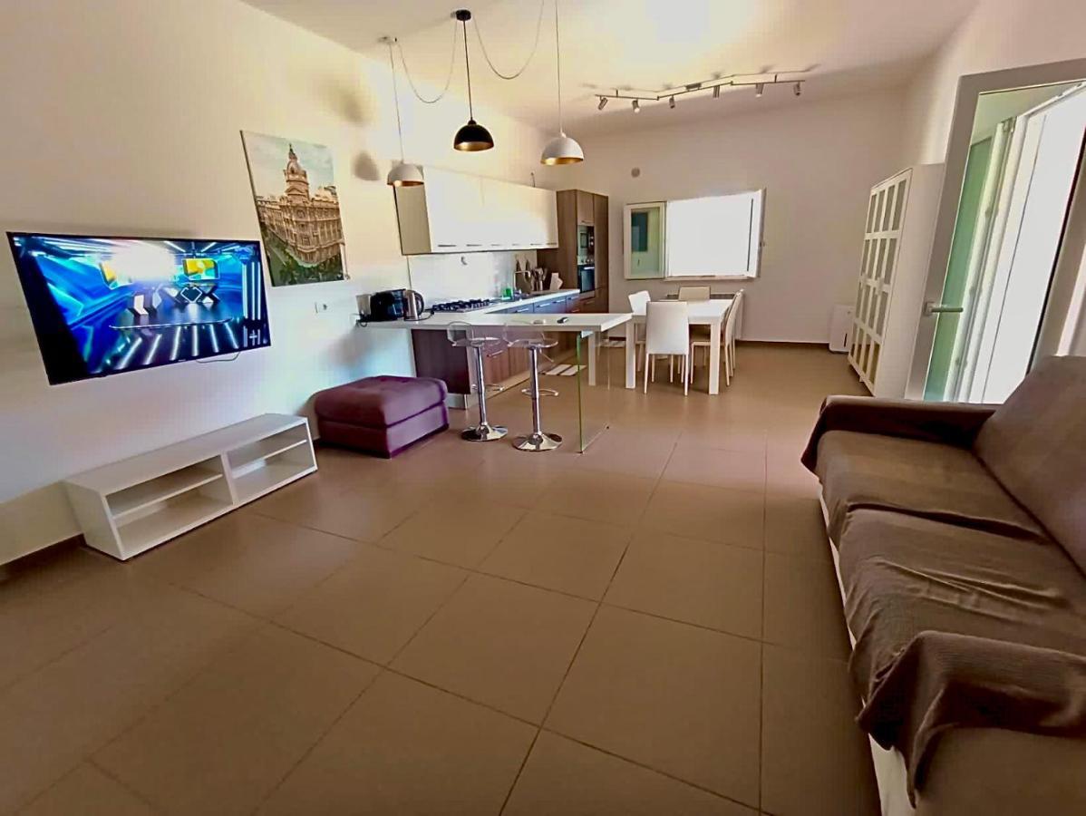 בארי Villa Laura מראה חיצוני תמונה
